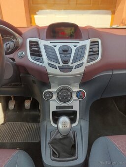 Ford Fiesta 1.6 - 6
