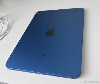 iPad 256 (10th gen) Wi-Fi + Cellular + Keyboard - 6