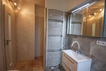 Pronájem bytu 4+1 se zahradou a parkováním - 6