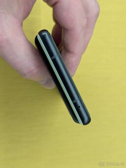 Google Pixel 6 8GB/128GB zelený - 6