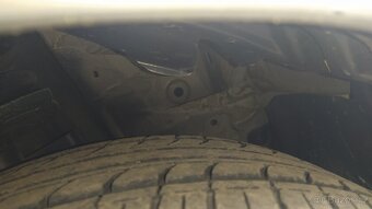 Prodám Renault Laguna 2 1.8 benzín 88kwt 2005 - 6