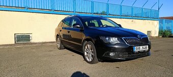SUPERB COMBI 2.0 tdi 103 kw 4x4 - 6