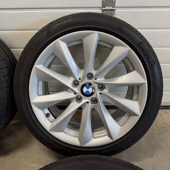 Letní BMW 18” 225/45 R18 6mm Pirelli, 5x120 - 6