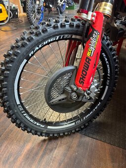 Honda CRF 450R - 6