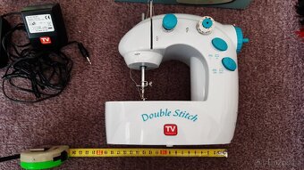 Malý šicí stroj Double stitch - 6