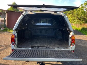 Mitsubishi L200 2,5 - 6