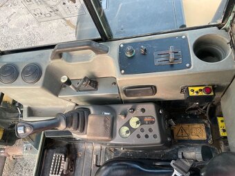Pásový bagr Yanmar Vio 50-U - 6