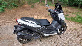 skůtr Taro Maximus 125i, 2020, najeto pouze 1700 km - 6