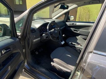 Opel Zafira 1,7 CDTi - 7 míst - 6