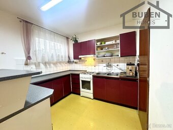 RD 6+1 s garáží, terasou, balkonem a zahradou se skleníkem 6 - 6