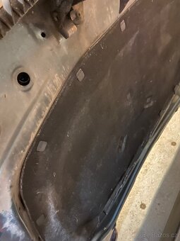 Octavia 2 prdni kapota - 6