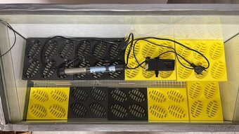 Rack na mláďata + inkubátor - 6