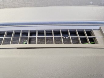 Cadillac Deville palubní deska - 6