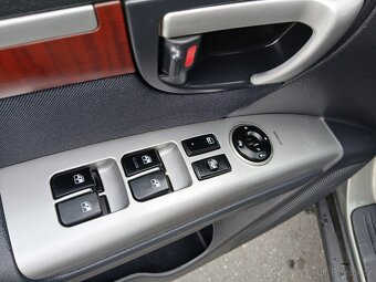Hyundai Santa Fe 4x4 2,2 Crdi, původ Čr, tažné zař. - 6