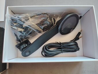 Tablet do auta - 6