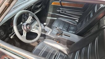 Chevrolet Corvette C3 T-Top - 6