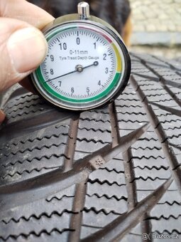215/65/17 zimni pneu BRIDGESTONE 215/65 R17 - 6