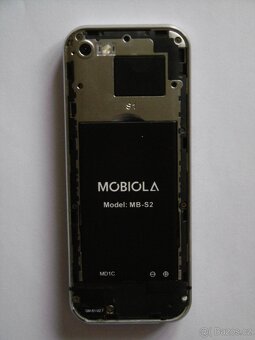 Tlačítkový mobil - 6