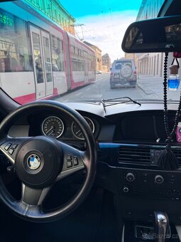 BMW e60 2005 530d - 6