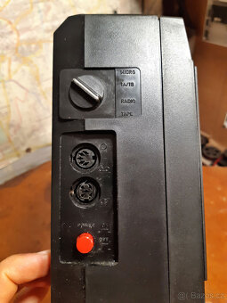 Radiomagnetofon RFT SKR720 z roku 1988 - 6