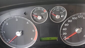 Ford C-max 1,6 TDi 80 kW - na náhradní díly - 6