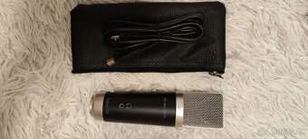 M-Audio Vocal Studio - 6