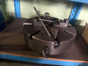 soustruh CNC KOVOSVIT Masturn MT 550i/ 1500 - 6