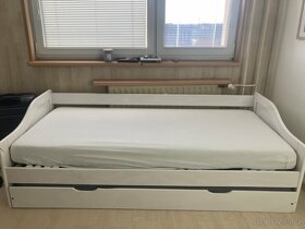 dvoulůžková bílá postel s šuplíkem - 6