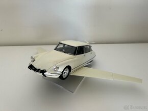 Citroën DS "Fantomas" 1965 1:18 Ottomobile - 6