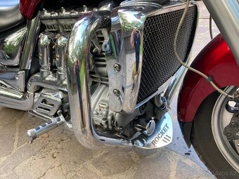 Triumph Rocket III - 6