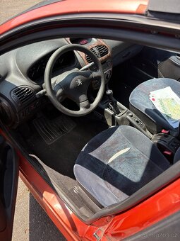 Peugeot 206 - 6