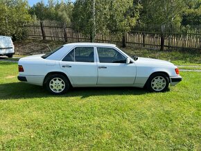 Mercedes-Benz 124 250D AUTOMAT - 6
