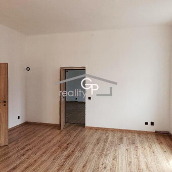 Pronájem 3+1, tř. 28. října, České Budějovice - 6