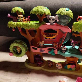 LPS sada stromový domeček spoustu zvířátek a doplňky - 6