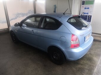 Hyundai Accent 1.6 nafta, 3 dv, NOVÁ STK - 6