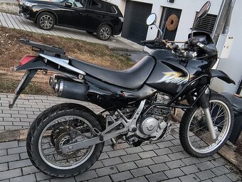 Honda NX 650 Dominator - 6