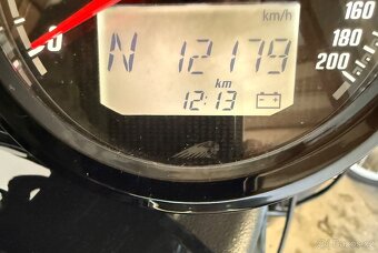 Indian Scout Bobber ICON - 6