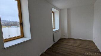 Pronajmu byt 2KK v přízemí, Bystřany - 6