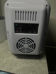 prodam zcela novou mini lednici. - 6