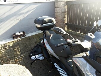 Piaggio MP3 300 sport - 6