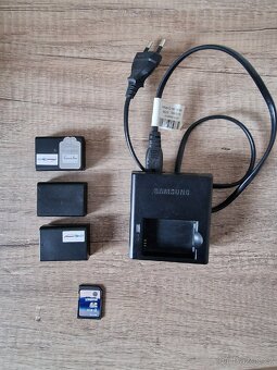 Fotoaparát, kompakt s výměnnými objektivi Samsung NX1000 - 6