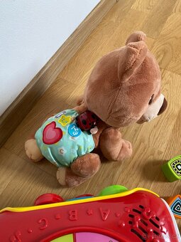 Set hraček Vtech Medvídek + Magická kostka - 6