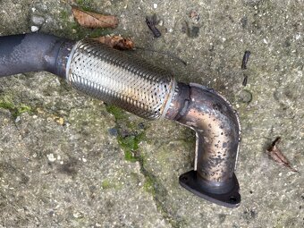 Saab 9-5NG díly různe napravnice těhlice aero, zastěrky - 6