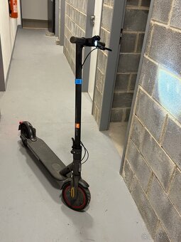 Elektrická koloběžka Xiaomi - 6