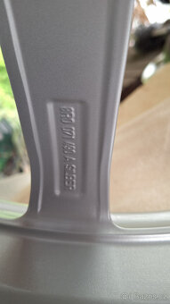 Originální zcela nové disky Audi R20 8,5 x 20 ET33 5×112 - 6