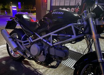 Ducati monster 600 - 6