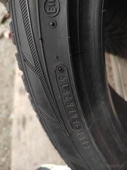 Prodám zánovní zimní pneu FALKEN 255/40/19 A 285/35/19 - 6