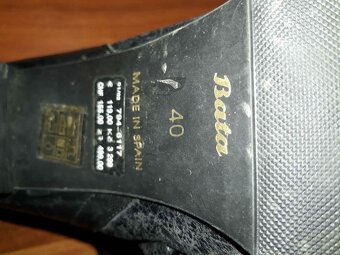 Dámské luxusní kozacky Baťa, vel 40 - 6