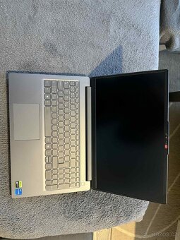 Lenovo LOQ Essential 15IAX9E Luna Grey - 6