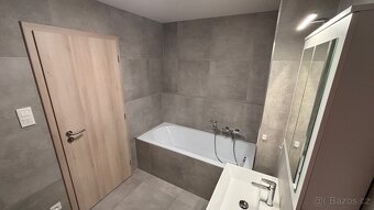 Pronájem bytu 2kk 57m2, 5NP Olomouc Slavonín - 6